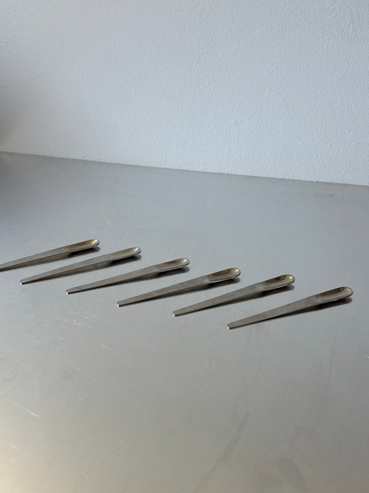 Set of 6 stainless desserts spoons