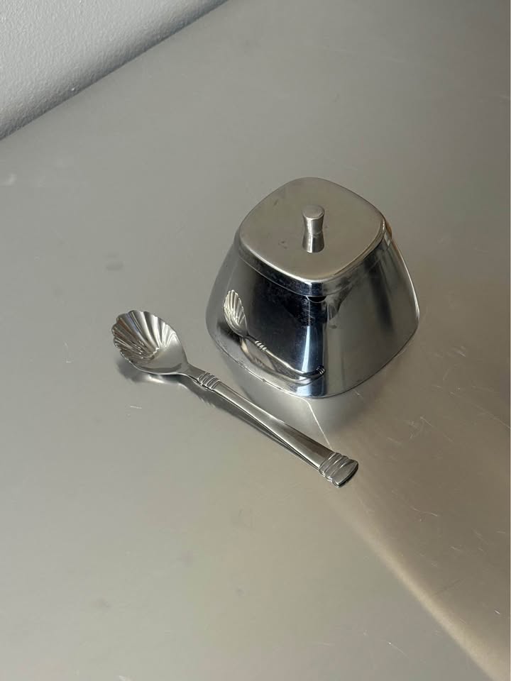 Stainless Steel Sugar Dish with Heritage Seashell Spoon