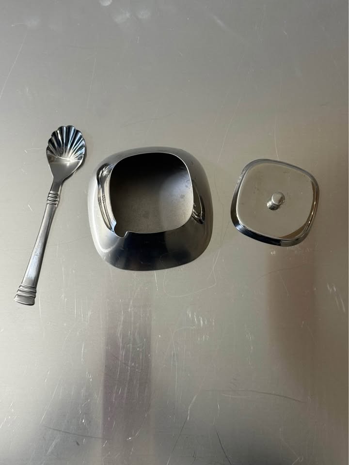 Stainless Steel Sugar Dish with Heritage Seashell Spoon