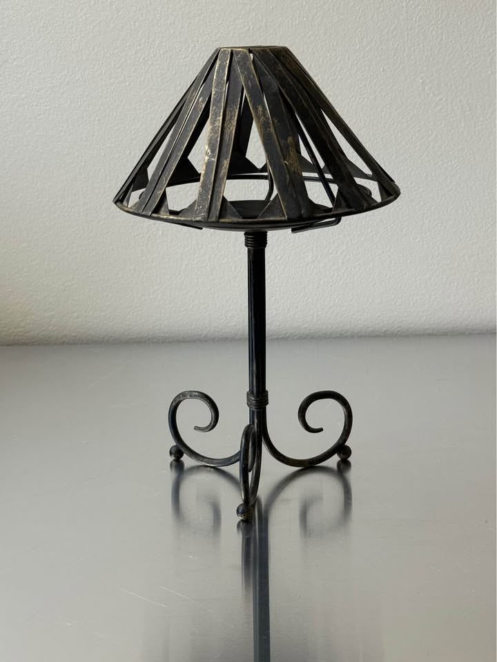 Vintage Chandelier Iron Centerpiece Lamp