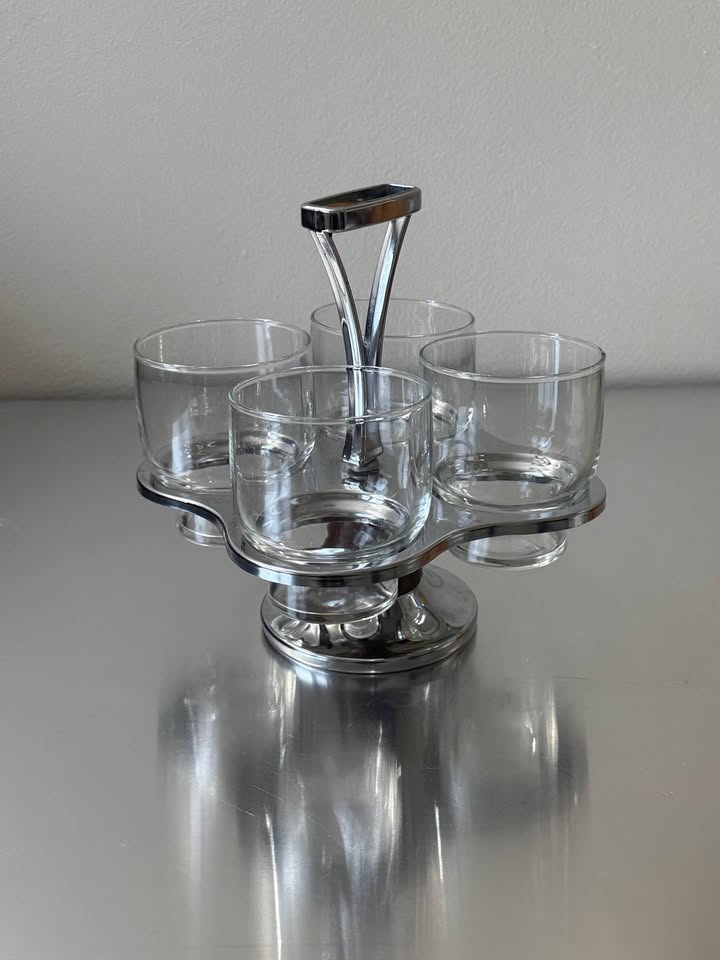 Modern Chrome Walnut Bar Set Carousel