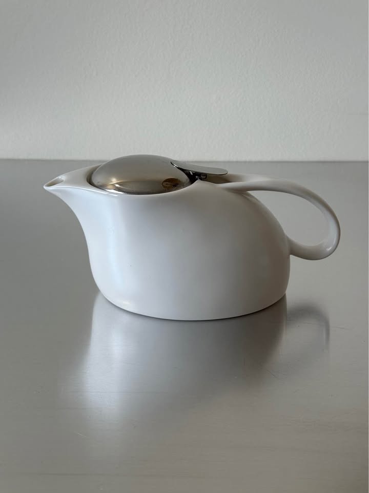 Vintage Modern Porcelain Tea Pot
