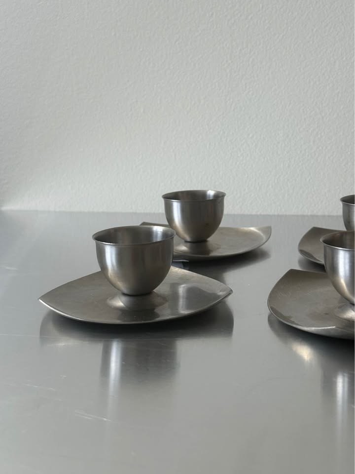 Set of 4 vintage stainless steel egg cups