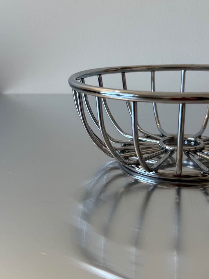 Chrome Stainless Steel Wired Fruit Bowl
