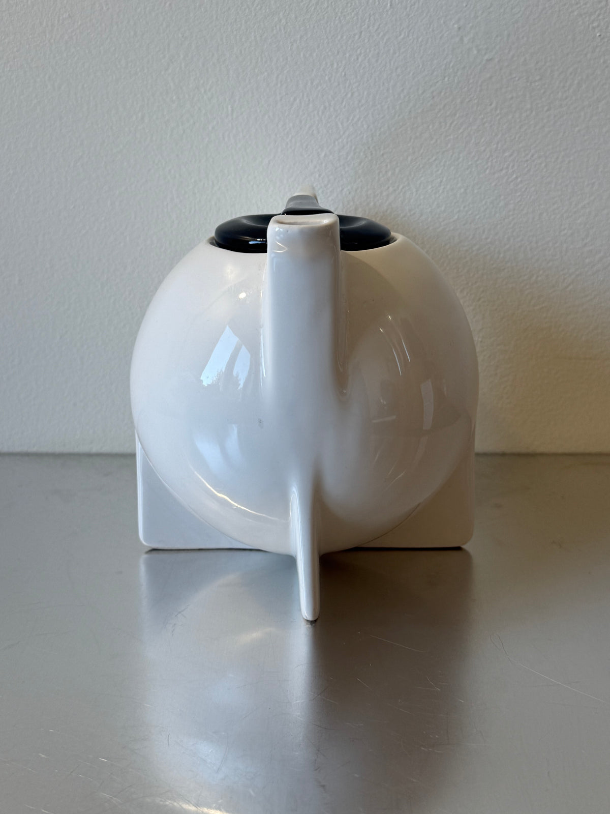 Vintage Modernist Bauhaus Design Teapot