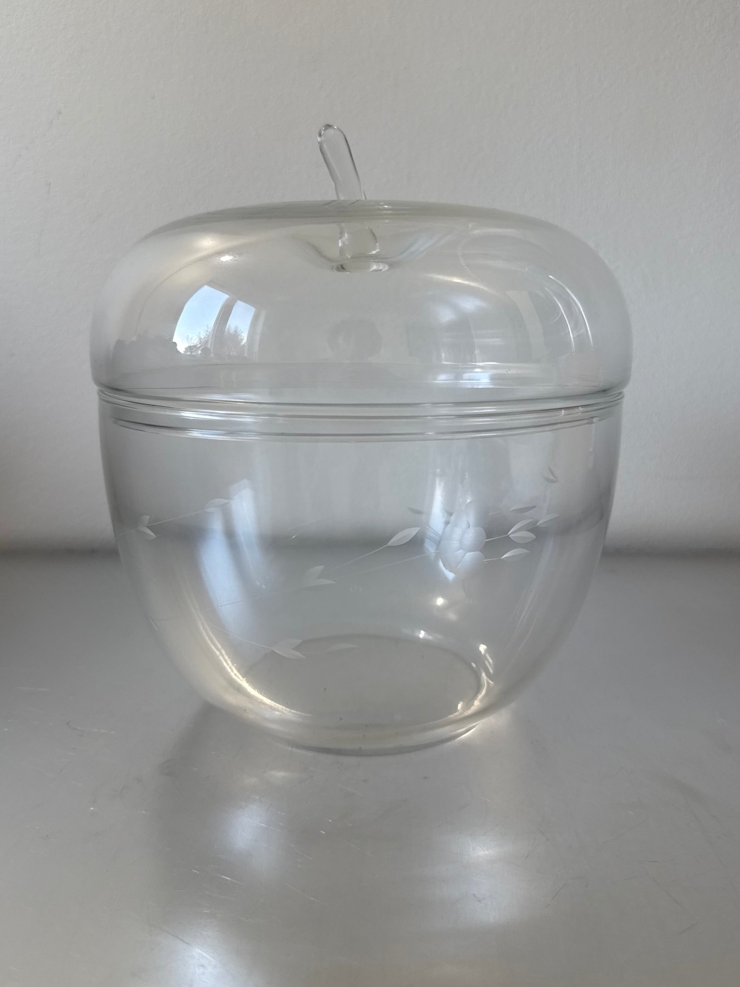 House Heritage Apple Bowl Hand Blown Jar