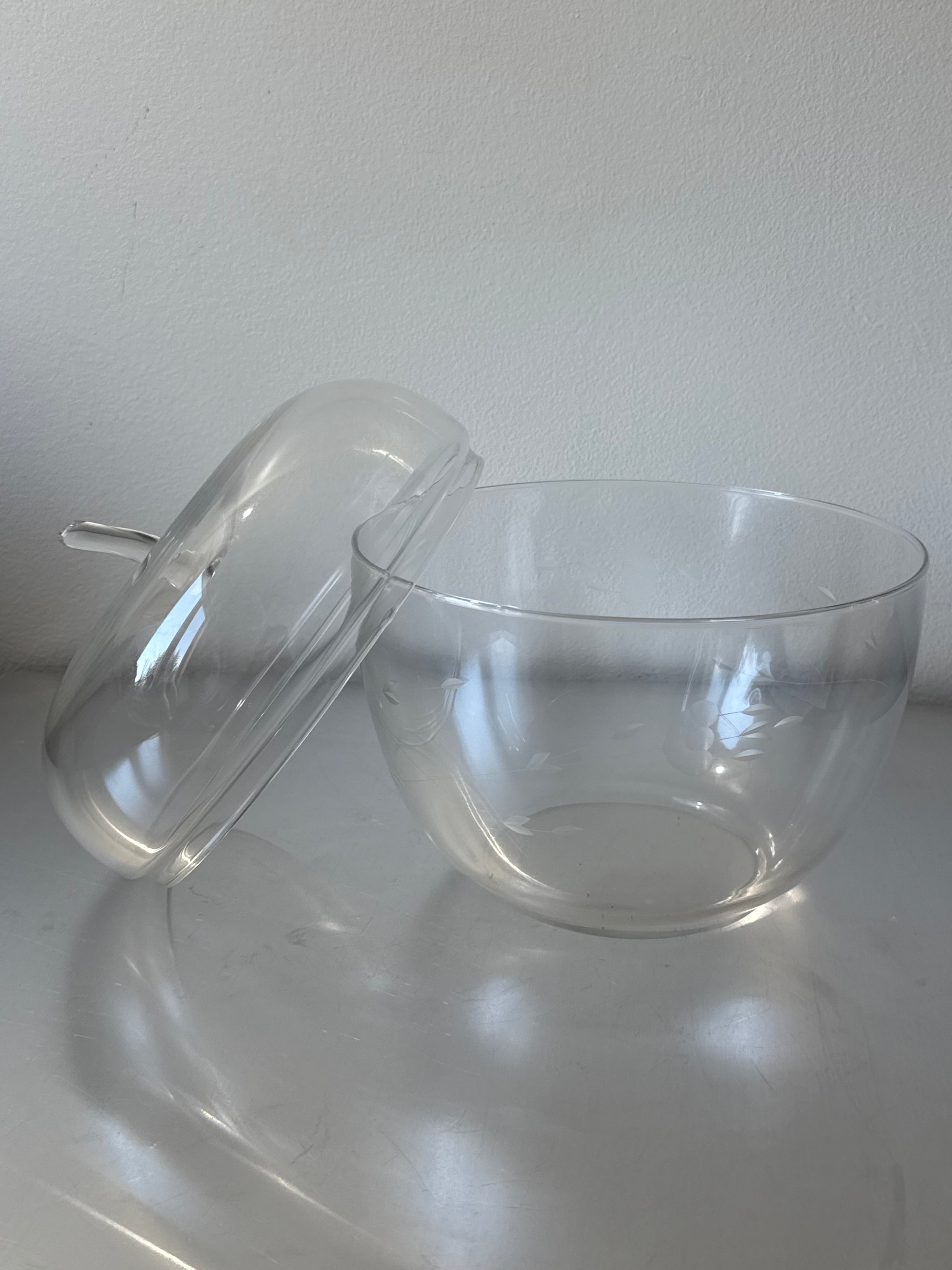 House Heritage Apple Bowl Hand Blown Jar