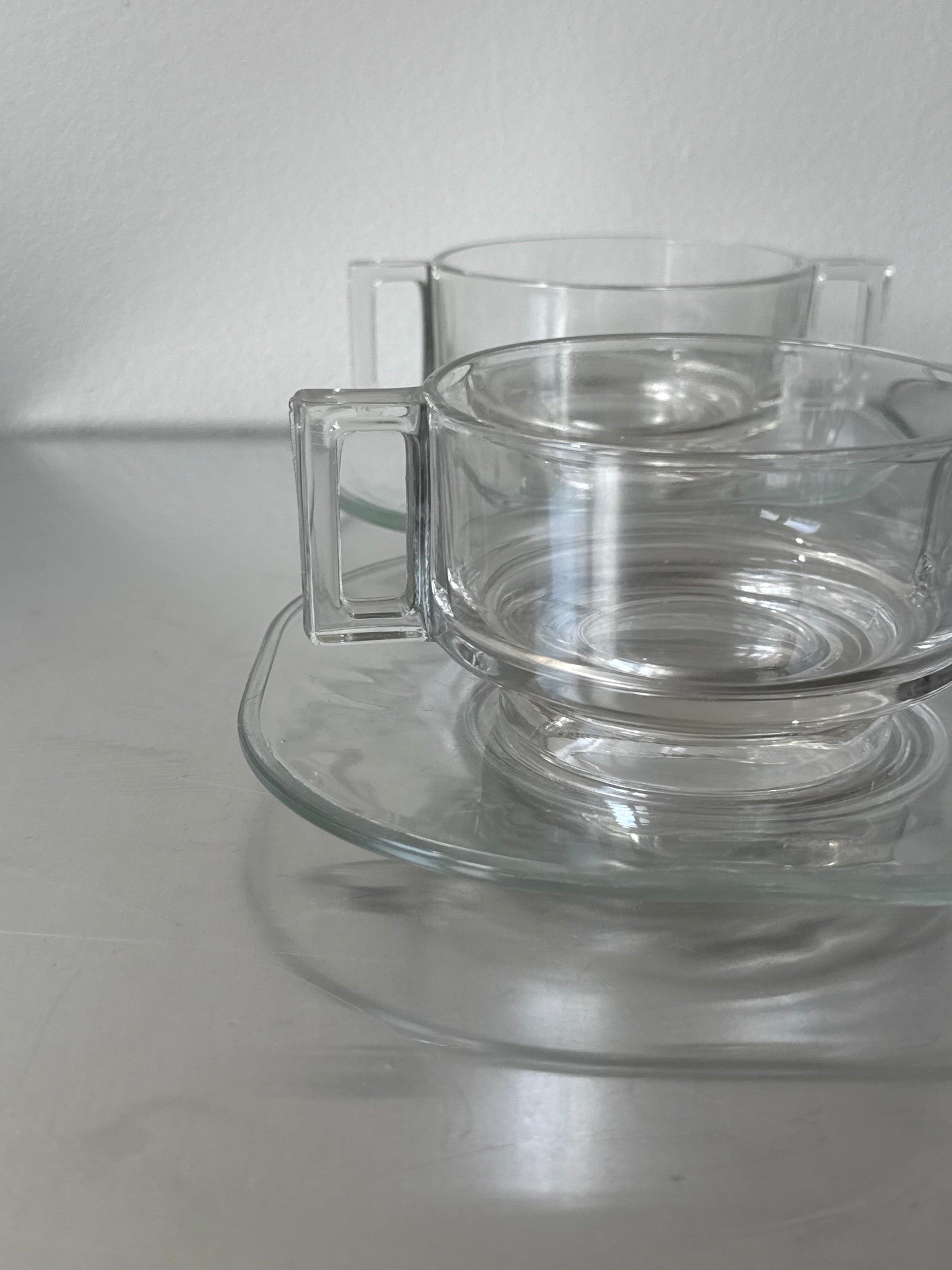 Set of 4 Italian Joe Colombo double handed glass bowls