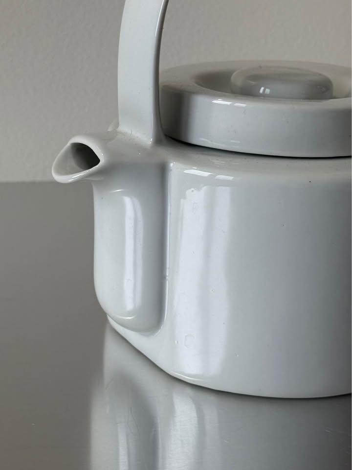 Postmodern Porcelain Teapot by Koen De Winter